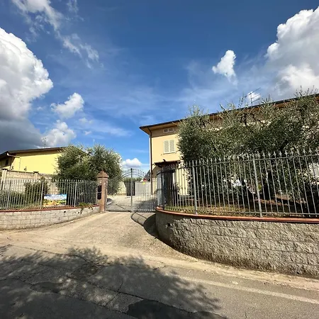 Casa In Mezzo Agli Ulivi 게스트하우스 람포레키오