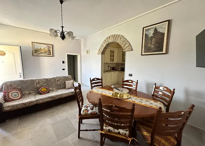 Casa In Mezzo Agli Ulivi
